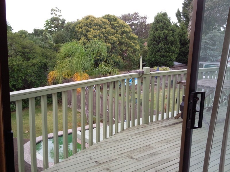 20 Bungalow Road, Peakhurst NSW 2210