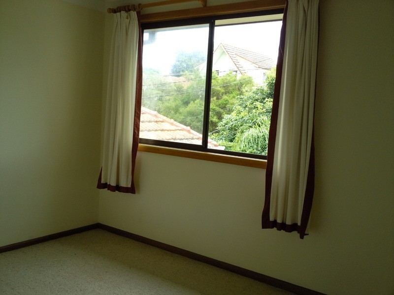 20 Bungalow Road, Peakhurst NSW 2210