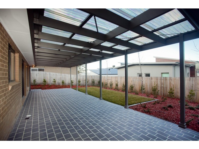 5 Ray Ellis Crescent, Forde ACT 2914