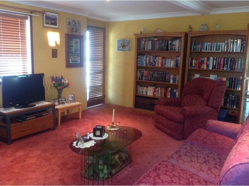 9 Yvonne Ave, Thornlands QLD 4164