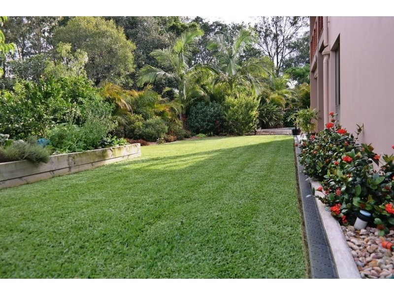 12 Confluence Court, Eatons Hill QLD 4037