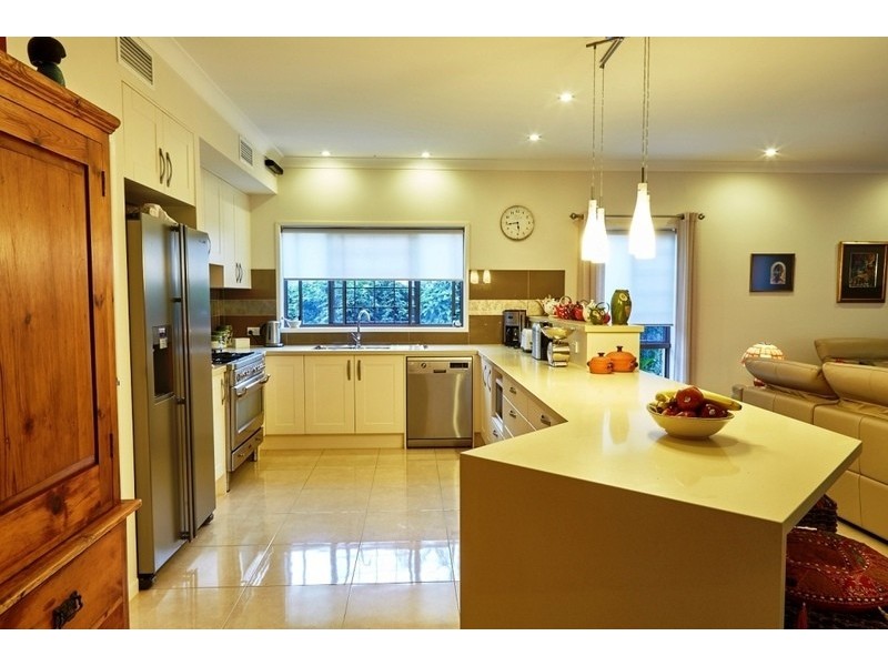 12 Confluence Court, Eatons Hill QLD 4037