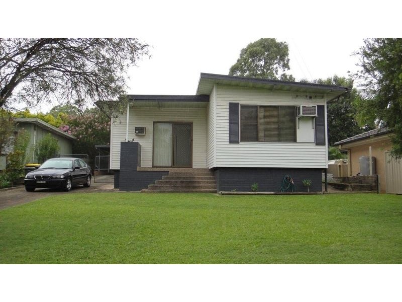 2 Harpur Place, Lalor Park NSW 2147