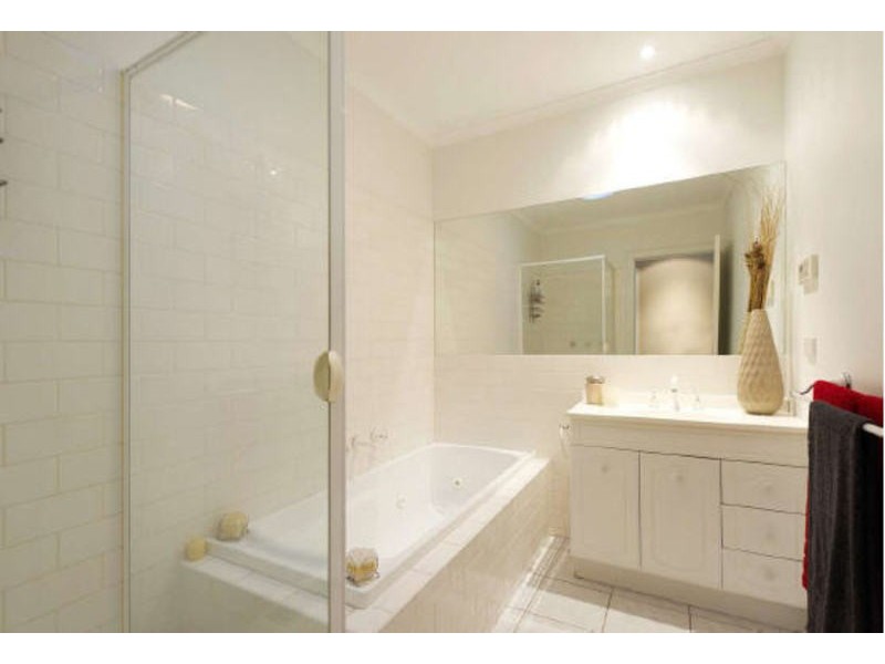 9 Egerton ave, Cheltenham VIC 3192