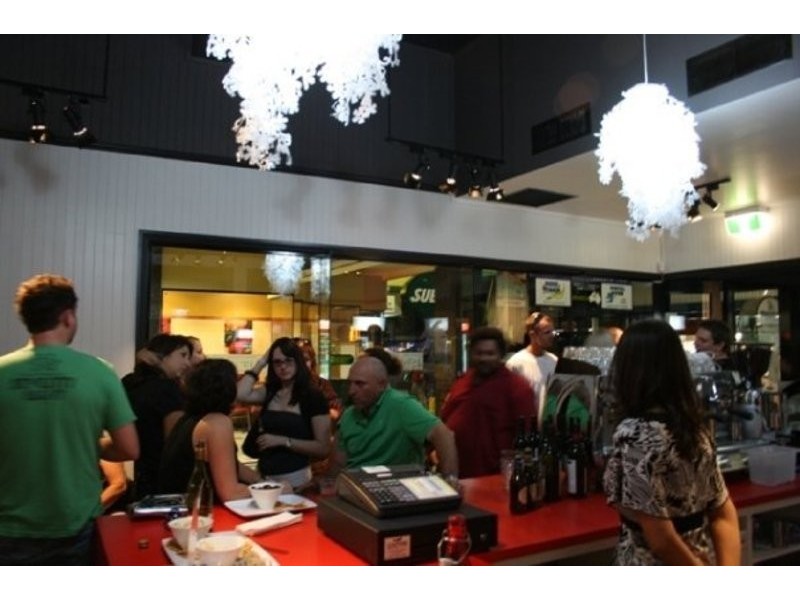 85 Lake St, Cairns QLD 4870