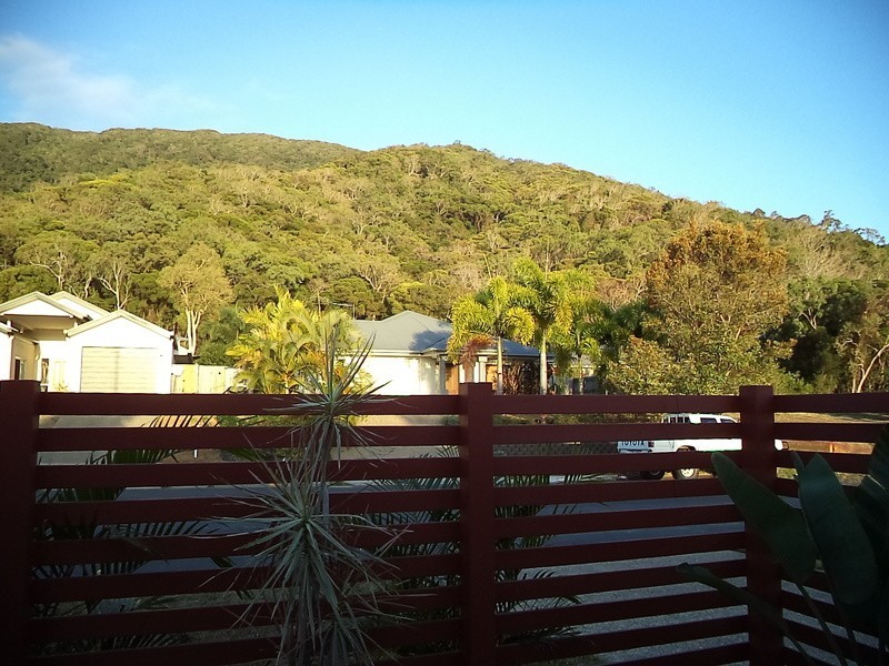 34 Seclusion Drive, Palm Cove QLD 4879