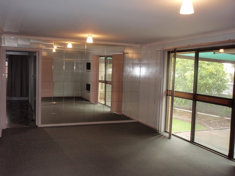 5 Trenerry Ave, Ingle Farm SA 5098