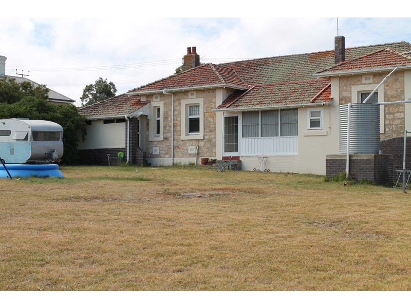 35 Seaview Road, Victor Harbor SA 5211