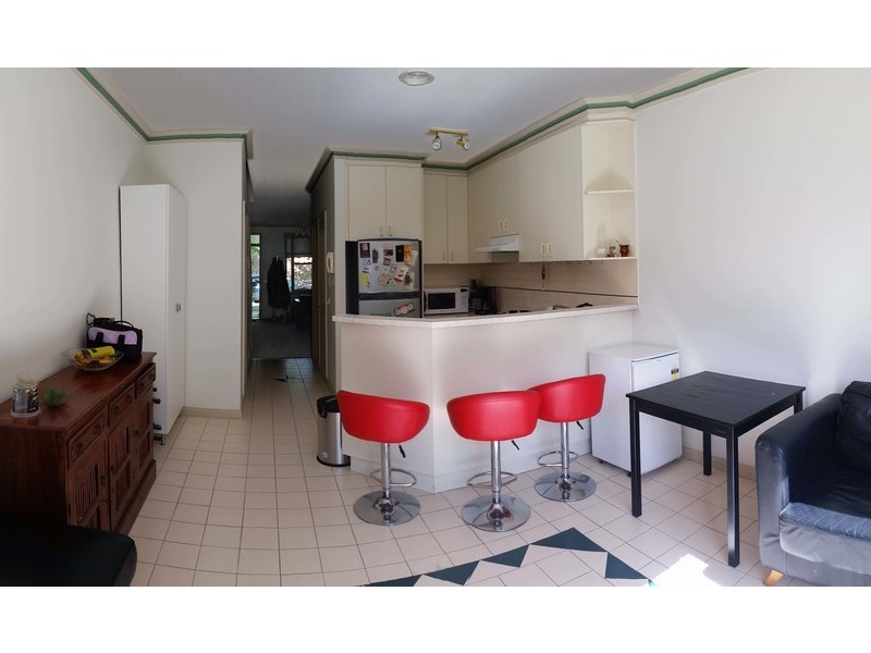 41 Eastwood Street, Kensington VIC 3031