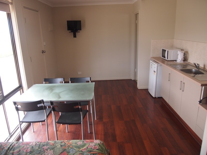 4 Fifth Street, Ardrossan SA 5571