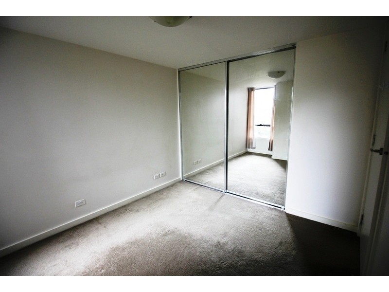 2/6 Crefden Street, Maidstone VIC 3012