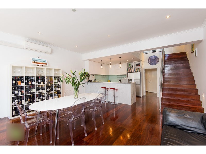 249  Lake St, Perth WA 6000