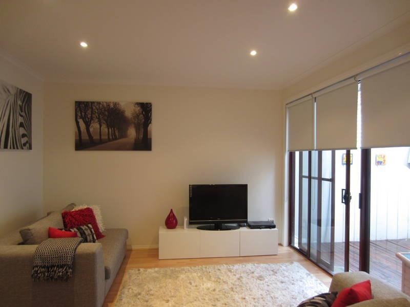 1 Lincoln Mews, Kensington VIC 3031