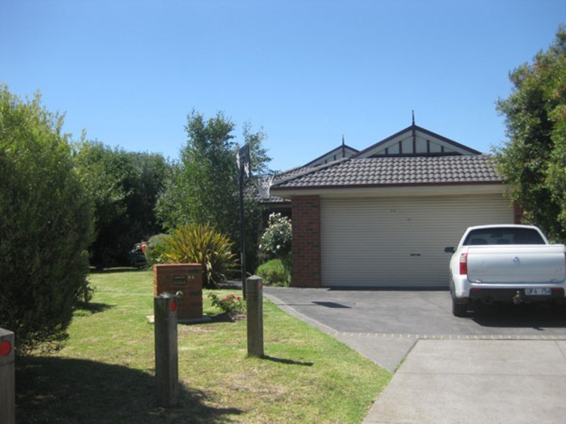 44 Ben Drive, Mornington VIC 3931