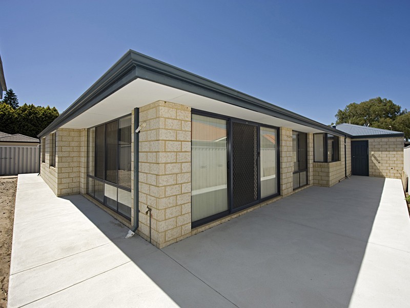 169 Bennett Springs Drive, Beechboro WA 6063