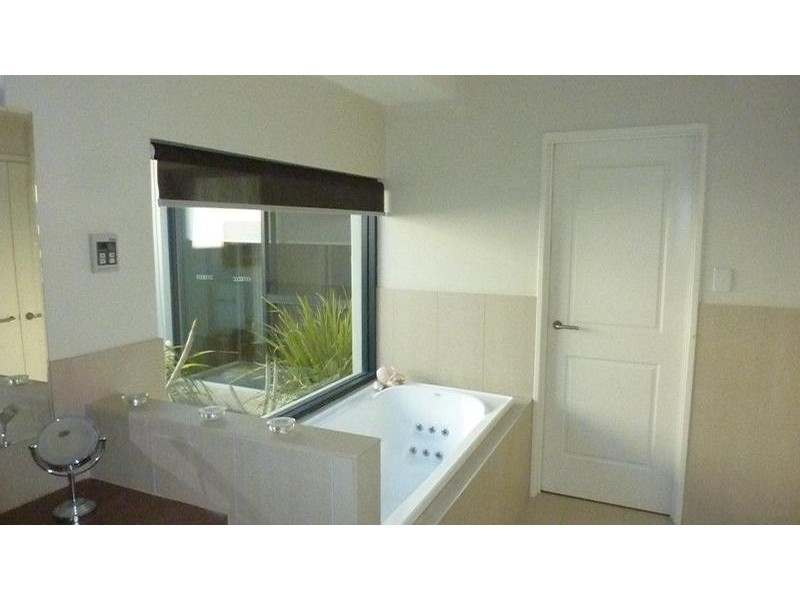 17 Three Bears Loop, Secret Harbour WA 6173