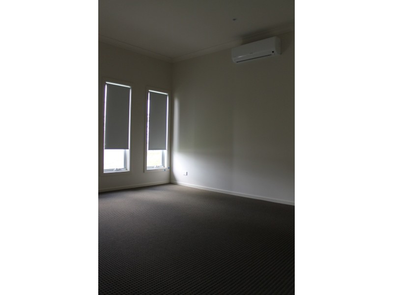 12 Boyne Crescent, Cameron Park NSW 2285