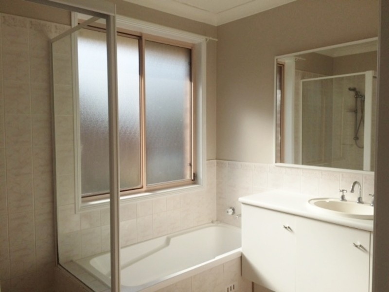 8 Carawa Close, Buff Point NSW 2262