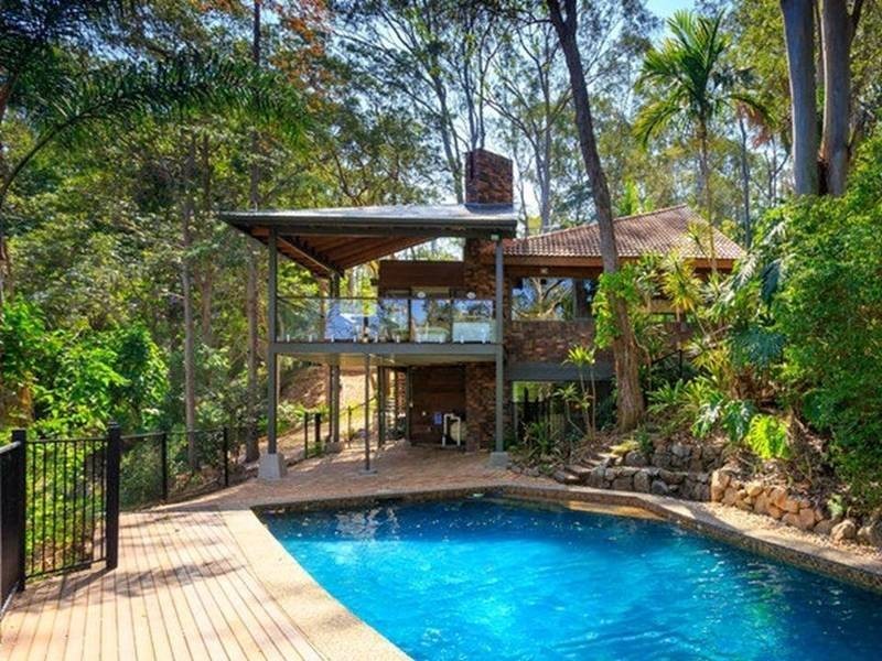 372 Brookfield Road, Kenmore Hills QLD 4069