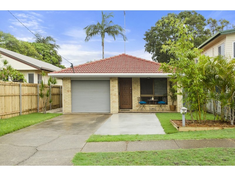 29 Sixth Avenue, Palm Beach QLD 4221