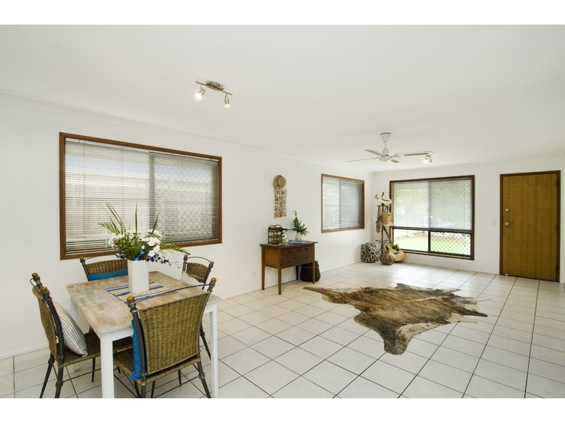 29 Sixth Avenue, Palm Beach QLD 4221