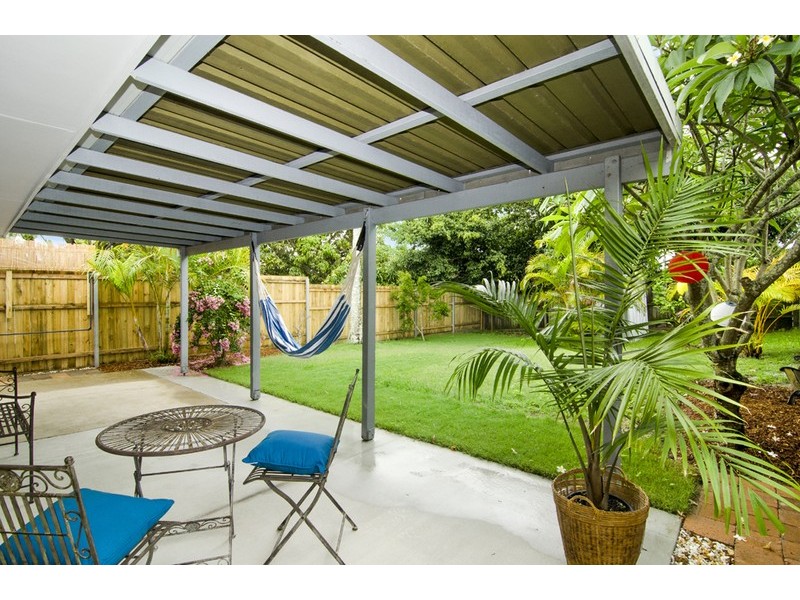 29 Sixth Avenue, Palm Beach QLD 4221