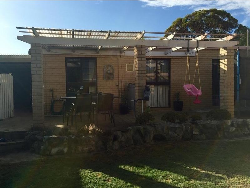 8 Springfield Court, Kallaroo WA 6025