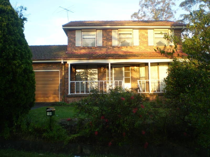 10 GORDON AVENUE, Castle Hill NSW 2154