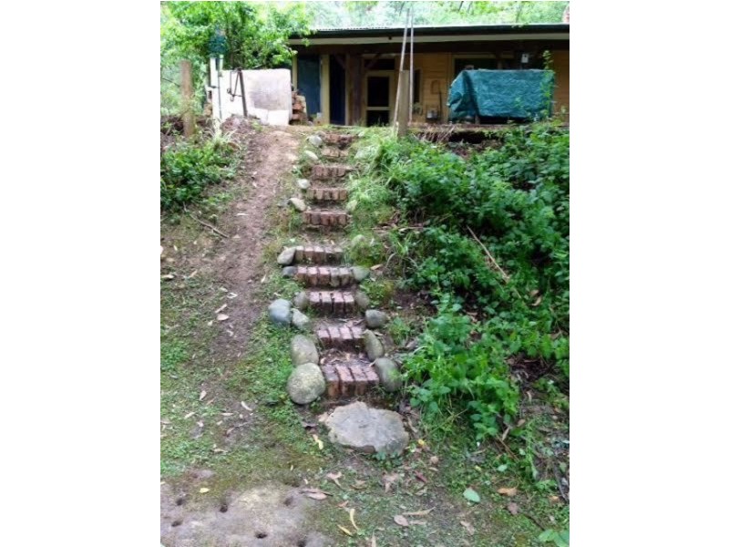 19  Reefton Drive, Mcmahons Creek VIC 3799