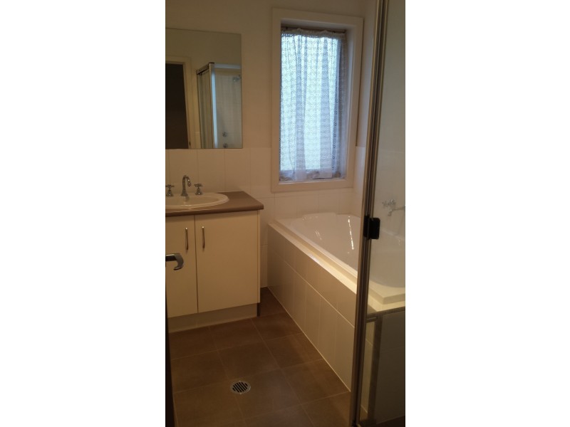 8A Crystal Avenue, St Marys SA 5042