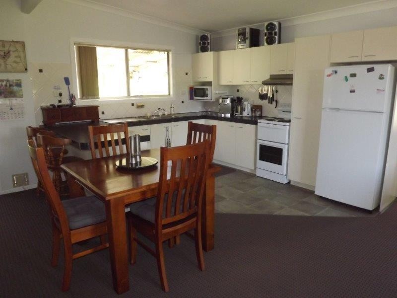 590 Ford Road, Rosenthal Heights QLD 4370