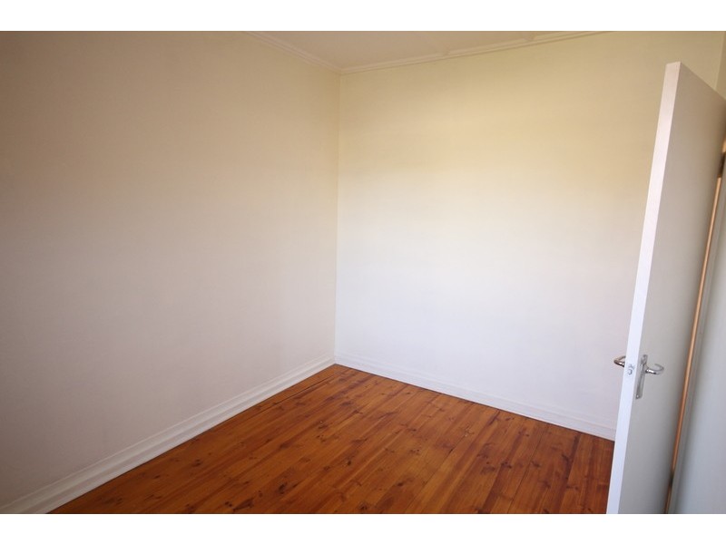 114 Hanson Rd, Woodville Gardens SA 5012