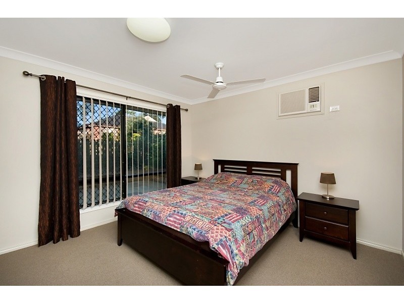 6 Warrumbungle St, Forest Lake QLD 4078