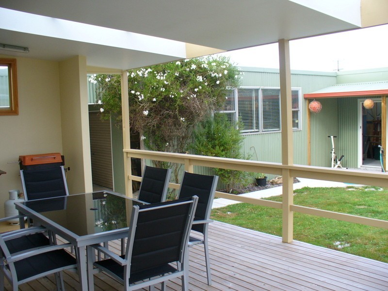3 Mary St, Strahan TAS 7468