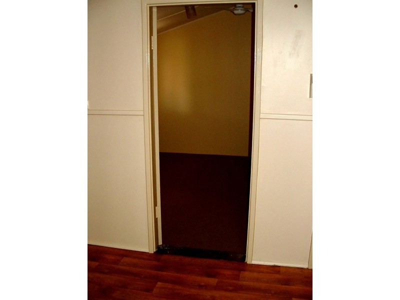 33 Crowther street, Beachlands WA 6530