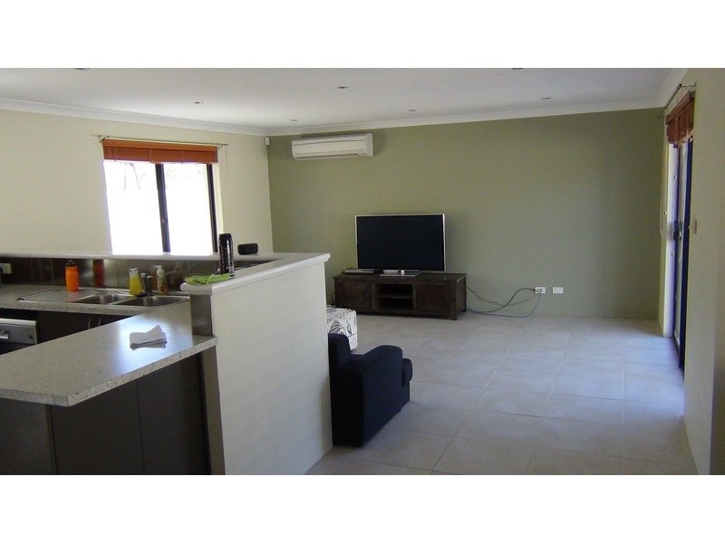 10 Bennett Brooke Circle, Greenfields WA 6210