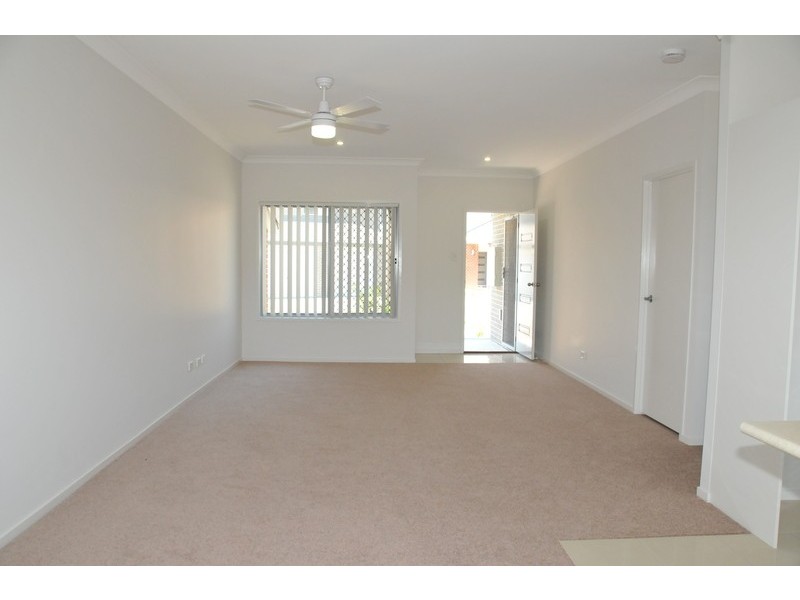 68/45 Blaxland Crescent, Redbank Plains QLD 4301