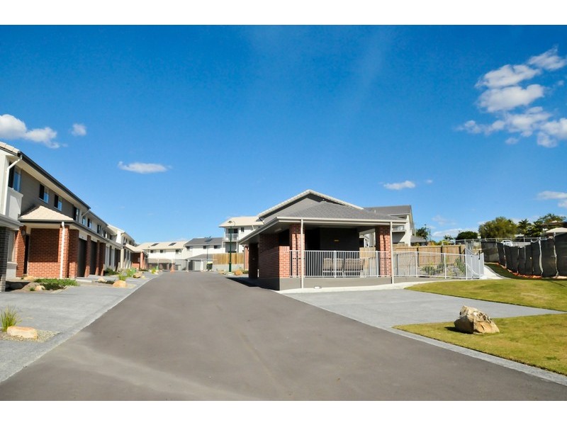 68/45 Blaxland Crescent, Redbank Plains QLD 4301