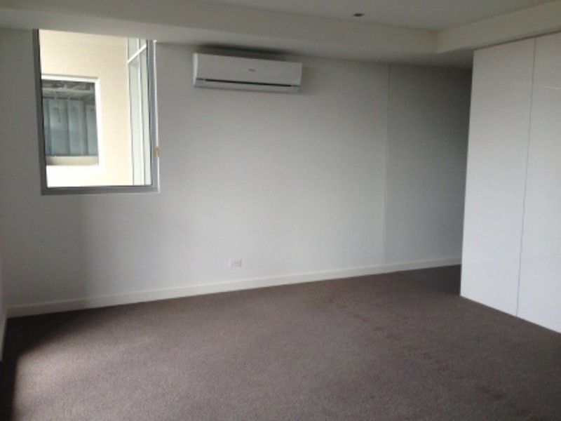 33/17 Eucalyptus Drive, Maidstone VIC 3012