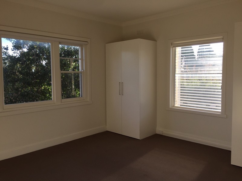 4/7 Iona Avenue, Toorak VIC 3142