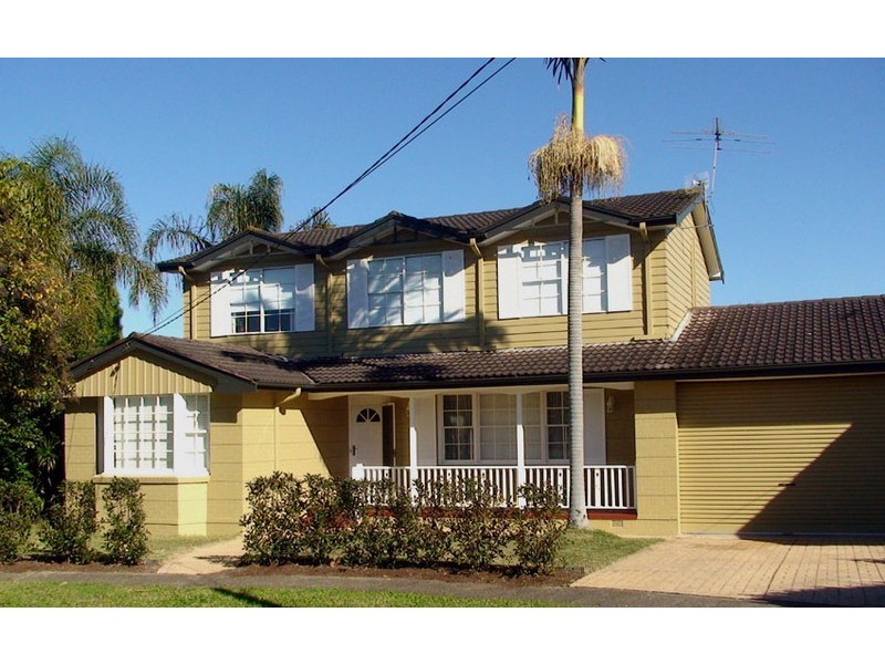 8 Wiggins Place, Concord NSW 2137