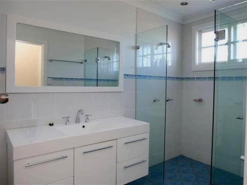 8 Wiggins Place, Concord NSW 2137
