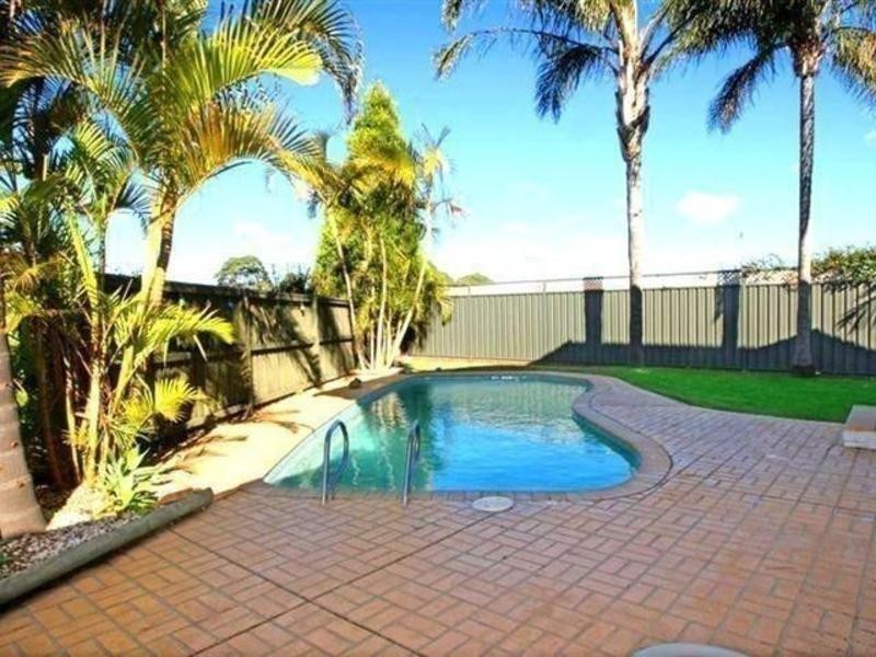 8 Wiggins Place, Concord NSW 2137