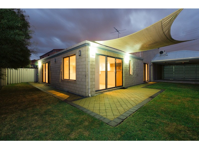 6 Swan Bank Road, Maylands WA 6051