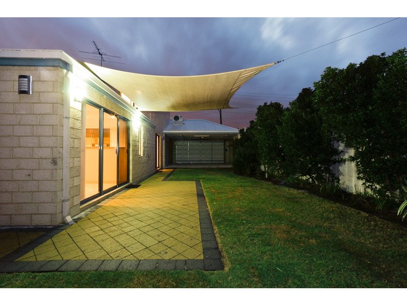6 Swan Bank Road, Maylands WA 6051