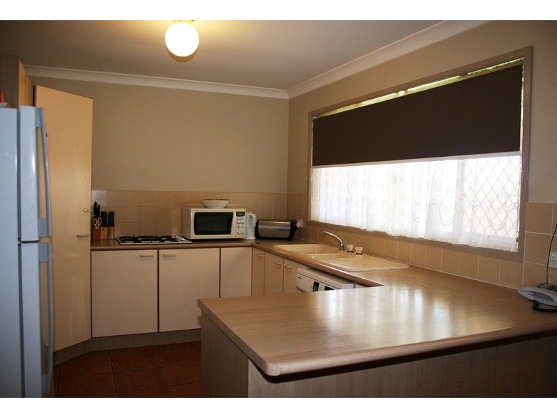 8 Lyndon Court, Boronia Heights QLD 4124