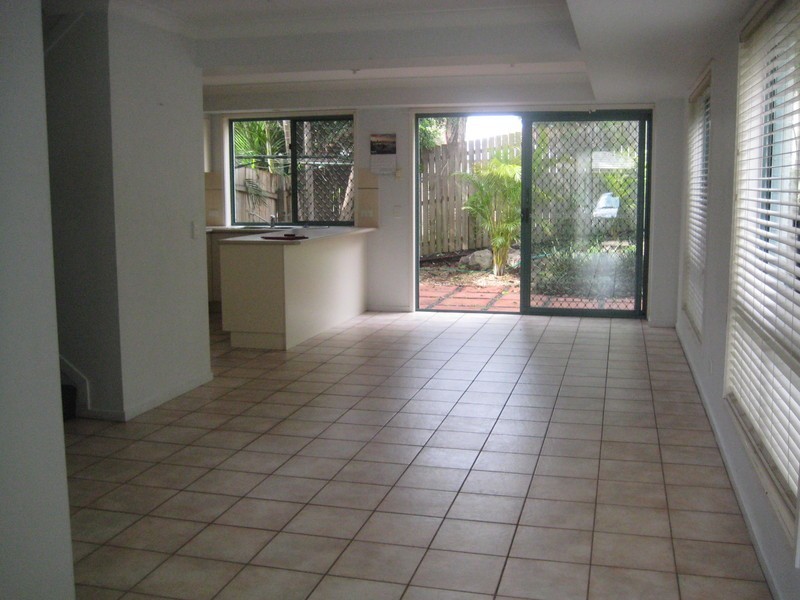8/12 JUBILEE TERRACE, Ashgrove QLD 4060