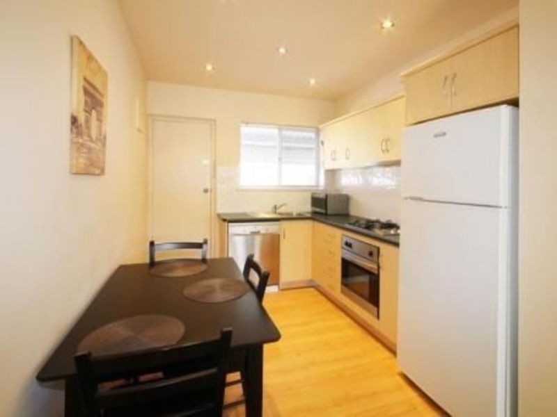 5/4 Bristol Place, Glenelg South SA 5045
