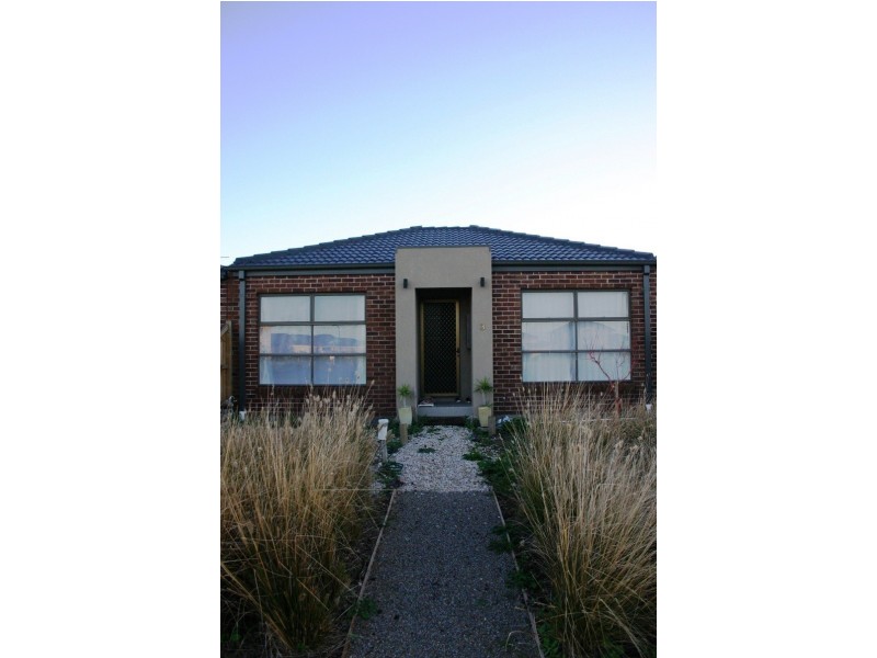 3 Earlsferry Lane, Deer Park VIC 3023