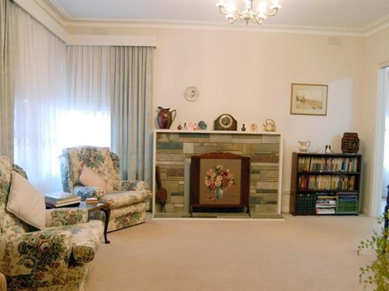 24 Asquith St, Box Hill South VIC 3128